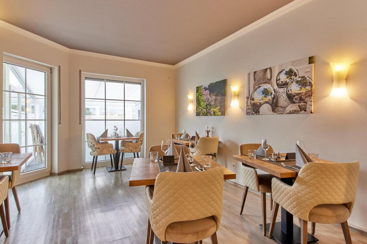 Moselhotel Weinhaus Simon 'Sauna'Restaurant'Eladesaeule فينتريش المظهر الخارجي الصورة