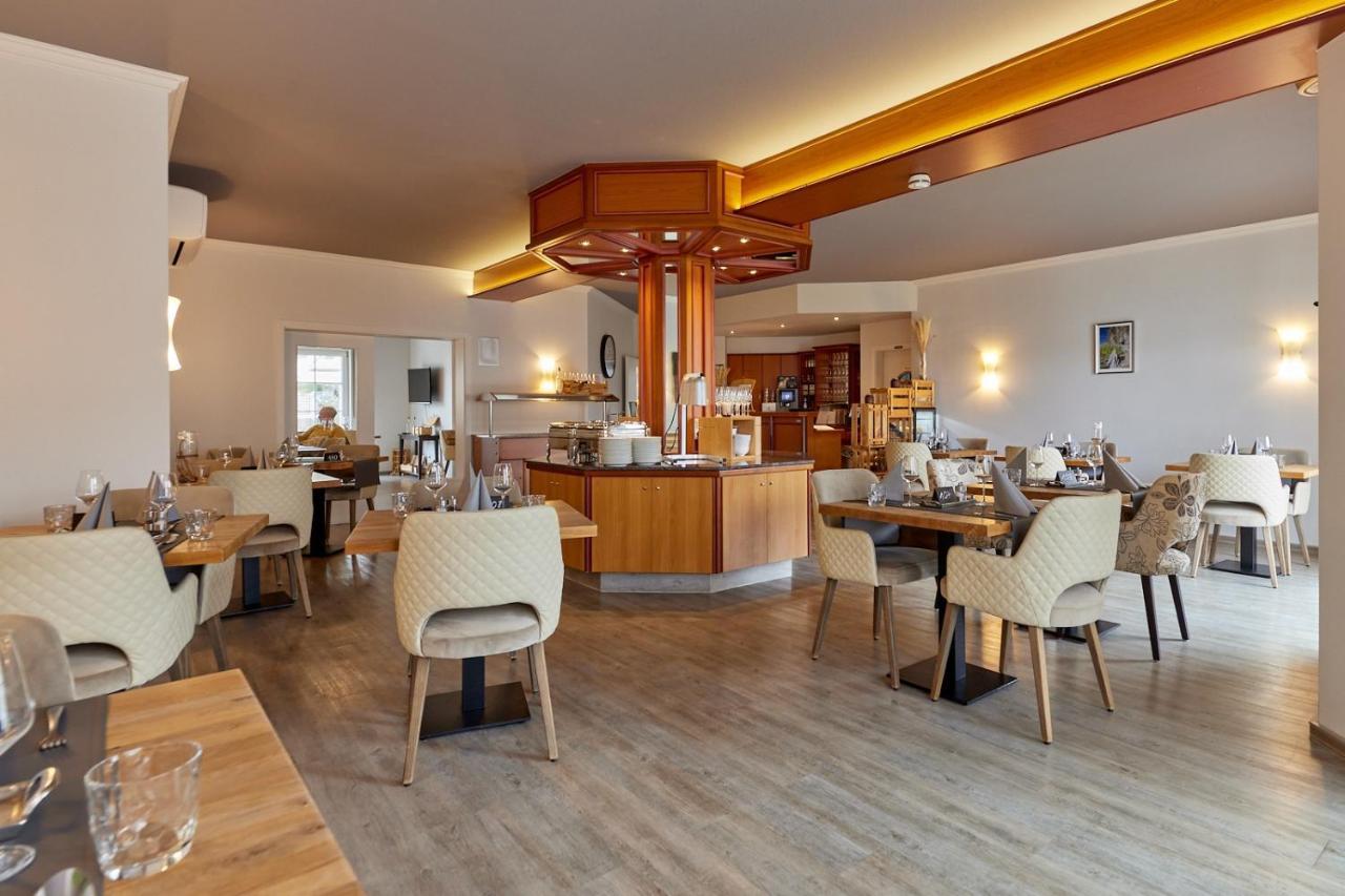Moselhotel Weinhaus Simon 'Sauna'Restaurant'Eladesaeule فينتريش المظهر الخارجي الصورة