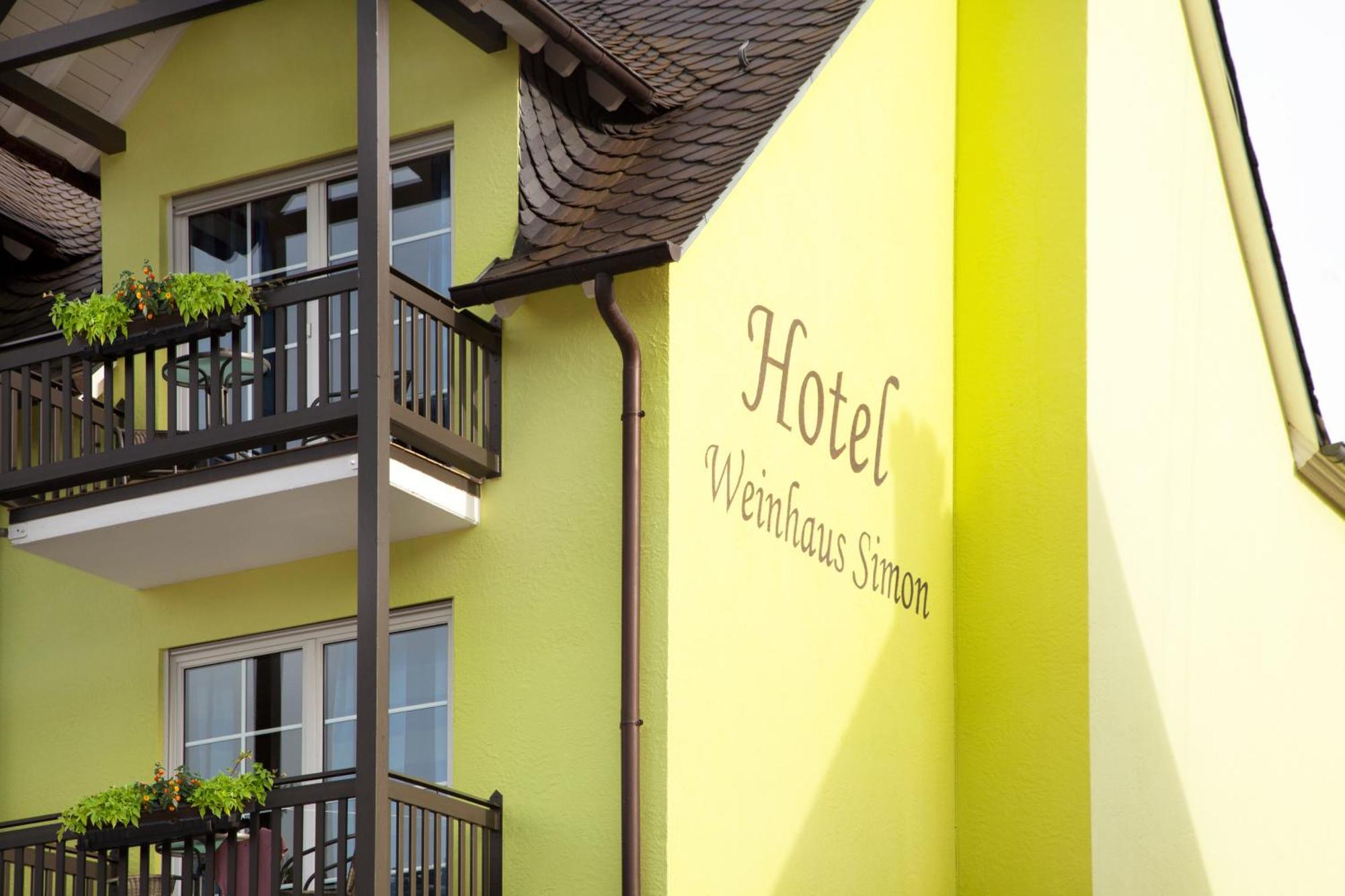 Moselhotel Weinhaus Simon 'Sauna'Restaurant'Eladesaeule فينتريش المظهر الخارجي الصورة