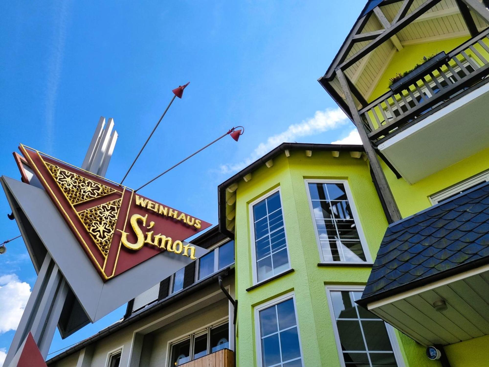 Moselhotel Weinhaus Simon 'Sauna'Restaurant'Eladesaeule فينتريش المظهر الخارجي الصورة