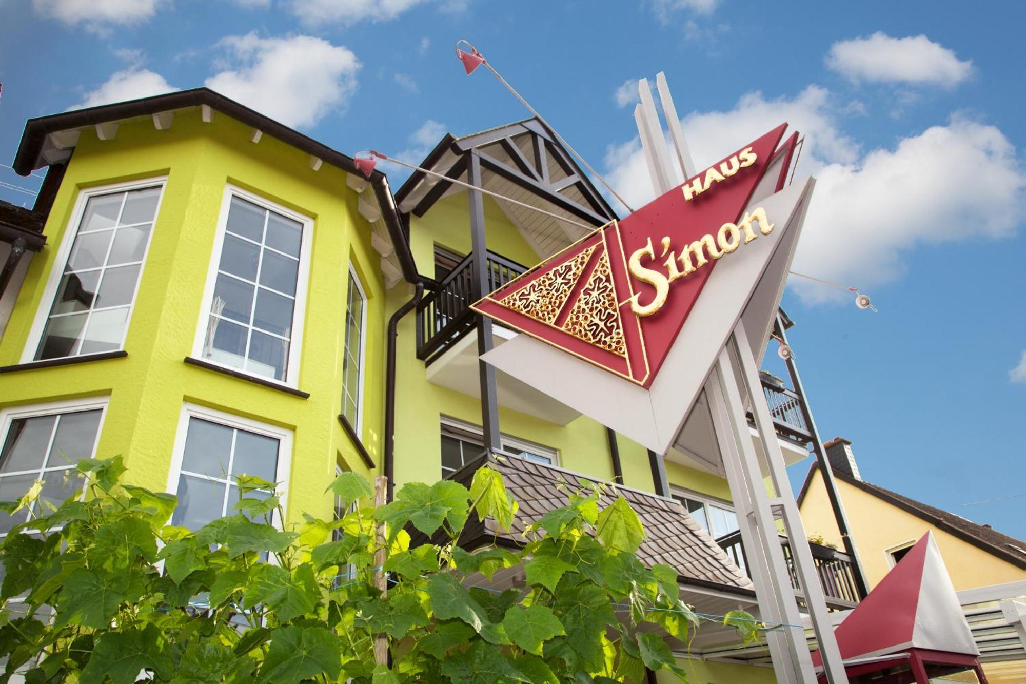 Moselhotel Weinhaus Simon 'Sauna'Restaurant'Eladesaeule فينتريش المظهر الخارجي الصورة